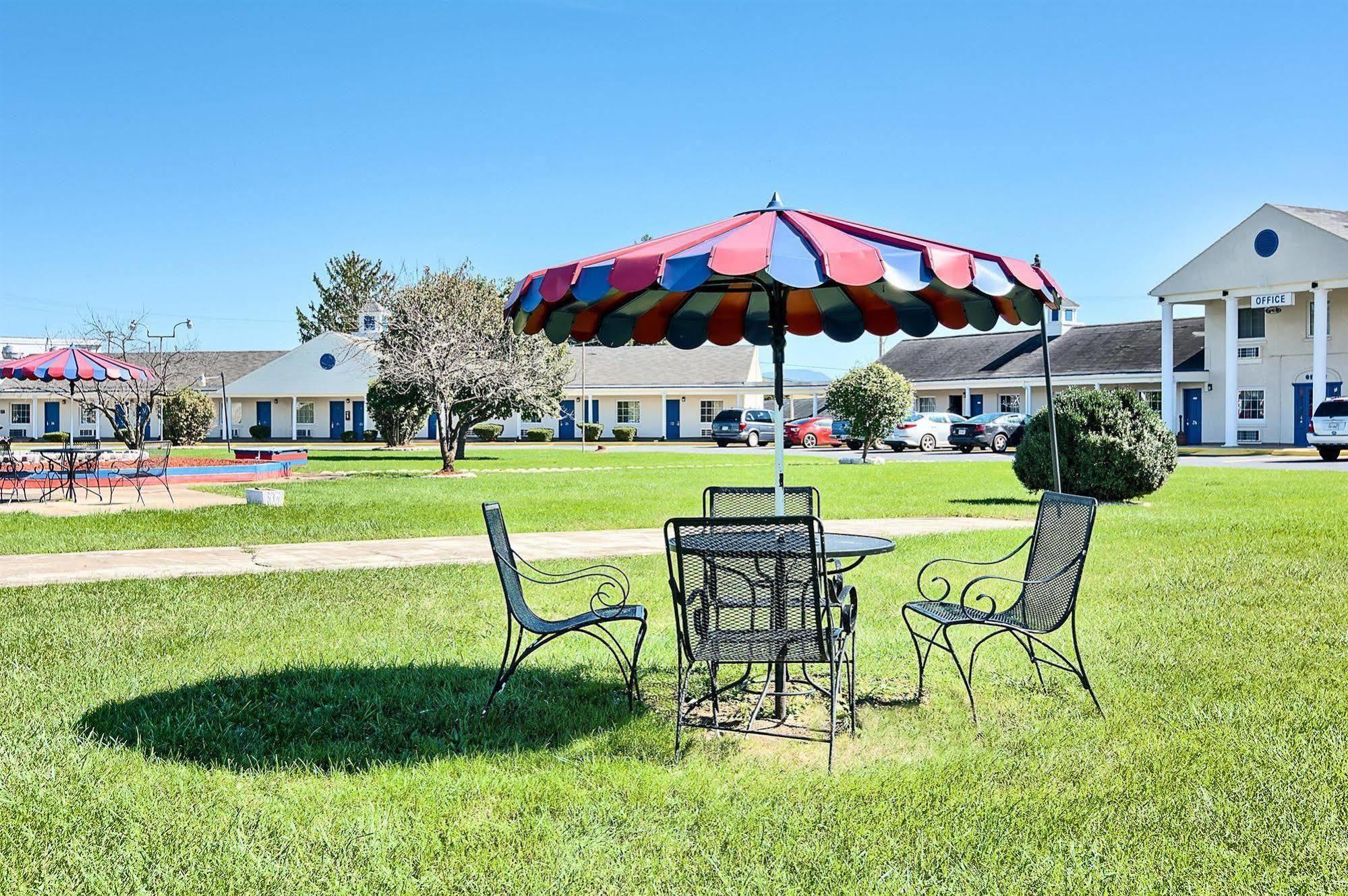 Motel 6-Harrisonburg, Va - South Bagian luar foto
